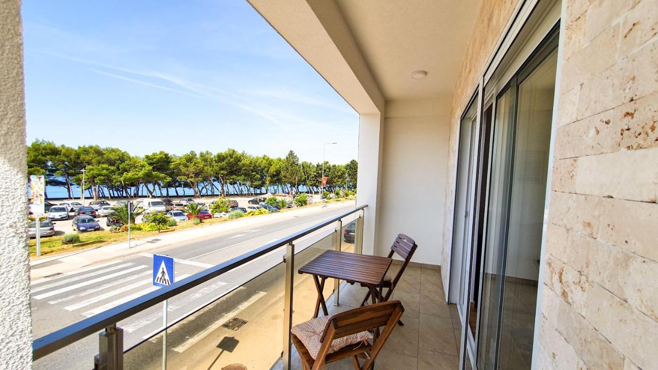 Olav Holiday Apartments Bar Kültér fotó